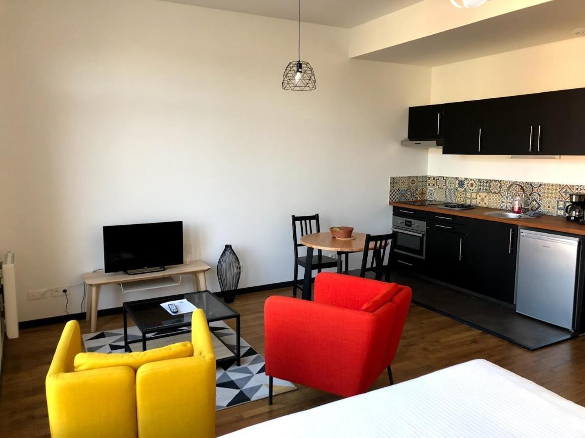 L'Arbre Apartment Le Mans Bagian luar foto