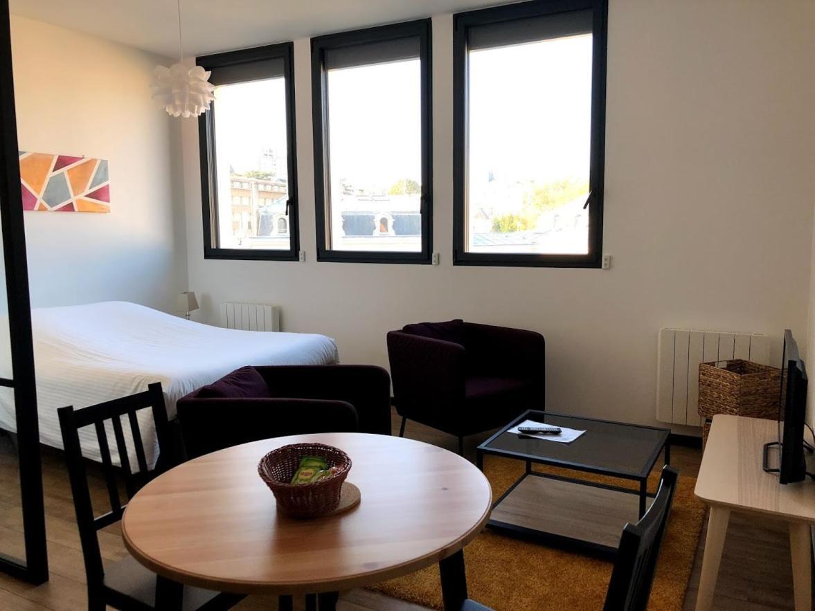 L'Arbre Apartment Le Mans Bagian luar foto